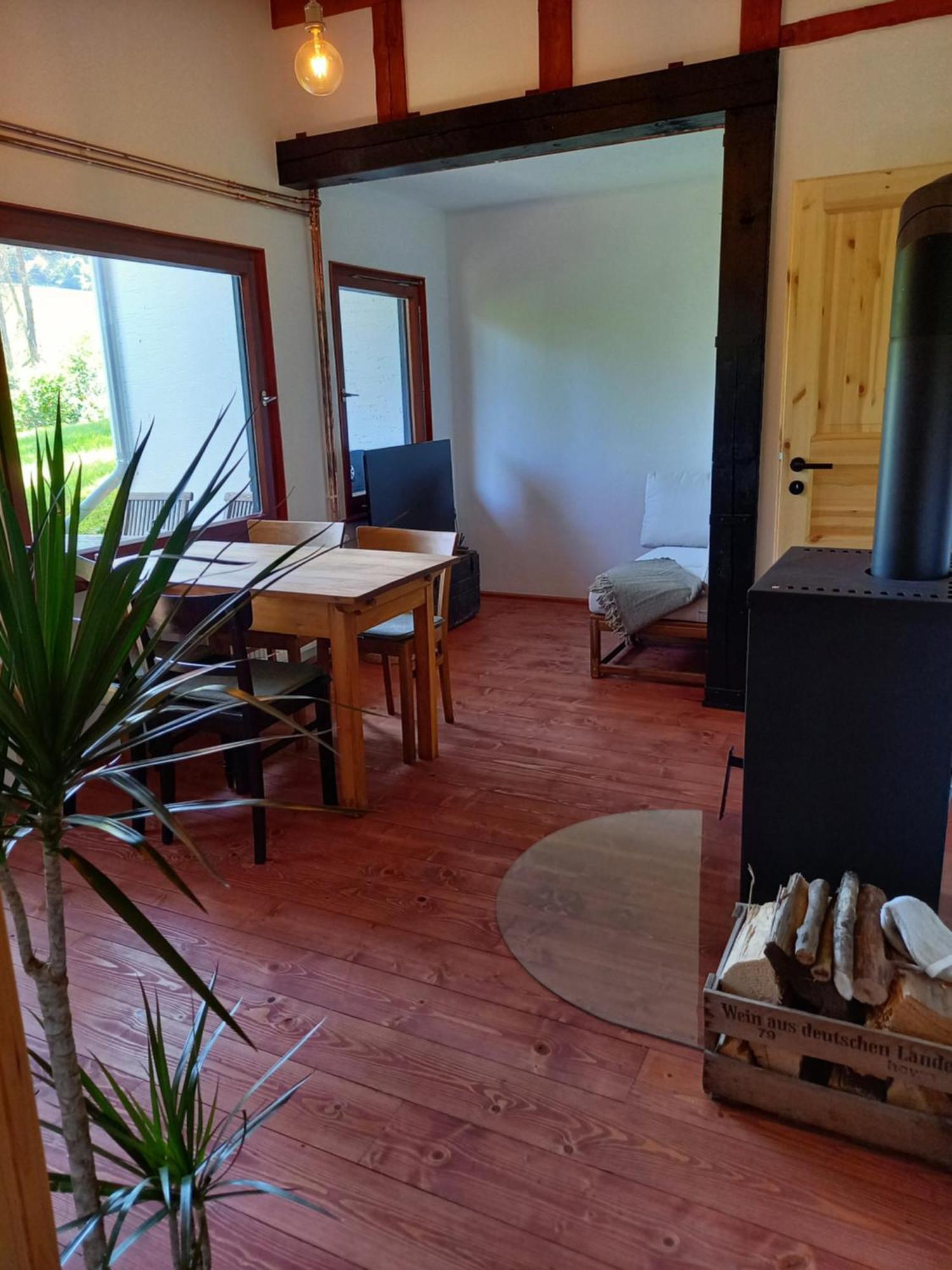 Explorer'S Lodge & Camping Helminghausen ภายนอก รูปภาพ